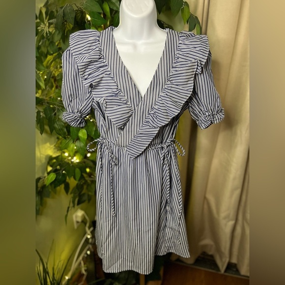 SANDRO Paris V-neck, Blue and White Striped Mini Dress with Puff Sleeves Size 4 - Picture 1 of 9